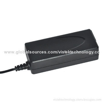 36W Universal Laptop Adapter, V Efficiency Level, 100-200mV Ripple and Noise